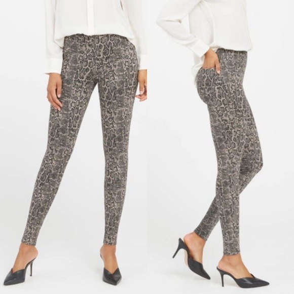 NWT Spanx Jean-ish Ankle Legging in Taupe Snakeskin Print - Picture 1 of 8